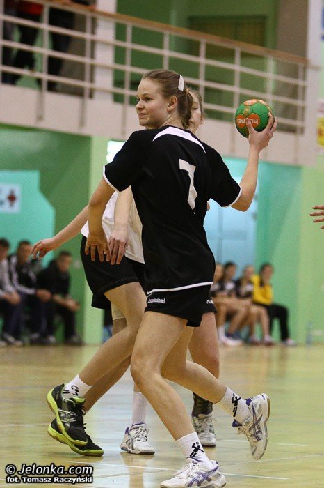 modziez-kpru-ze-zmiennym-szczesciem-foto-50679