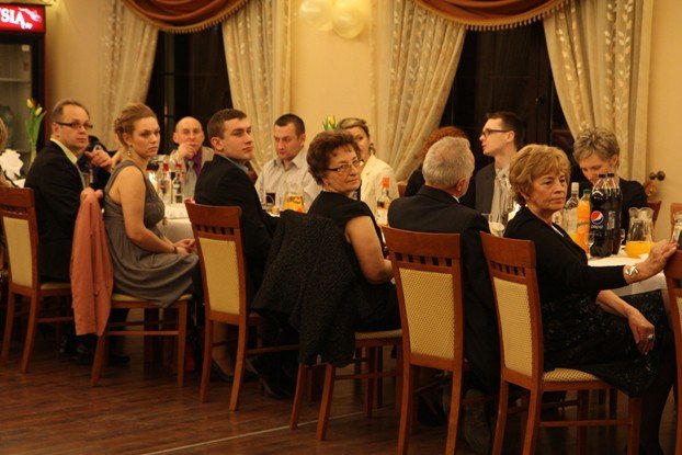 wielki-bal-dla-dorosych-z-mysla-o-uczniach-foto-50682