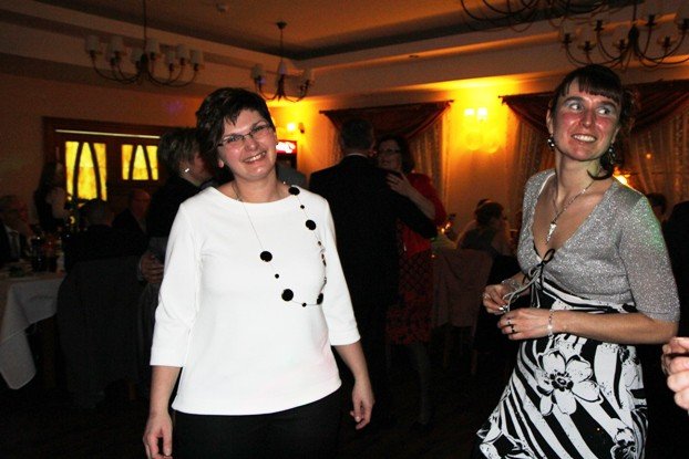 wielki-bal-dla-dorosych-z-mysla-o-uczniach-foto-50682