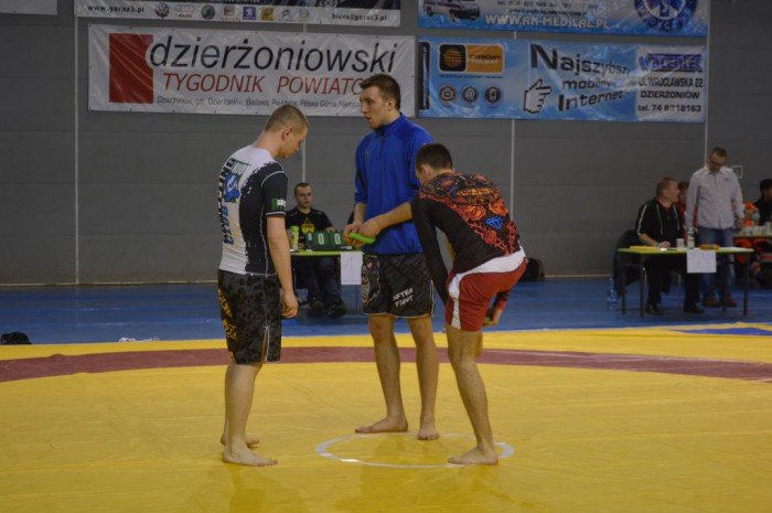piec-medali-w-dzierzoniowie-foto-50718