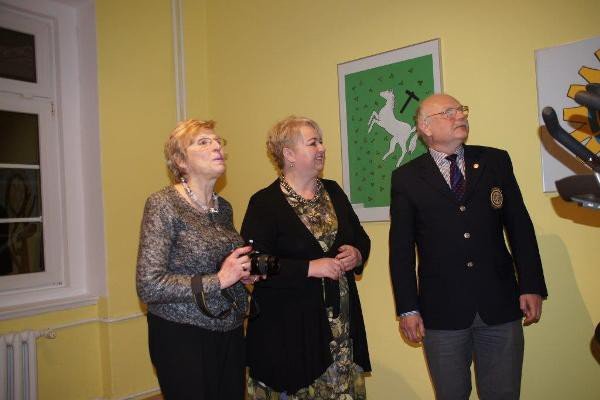 rotarianski-gubernator-wesprze-seniorow-i-dzieci-foto-50748