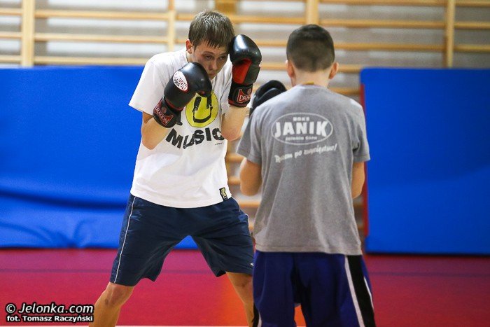 janik-boks-jelenia-gora-profesjonalisci-z-pasja-foto-50757