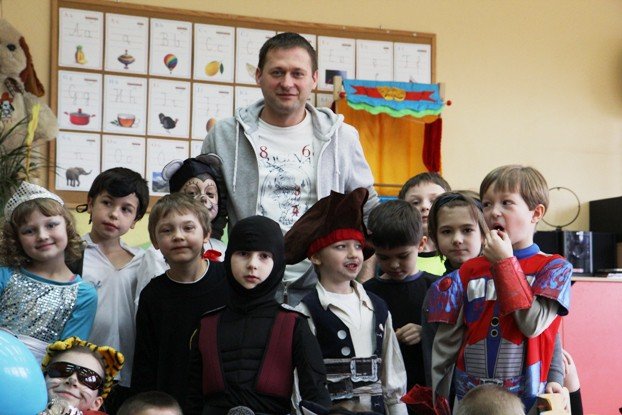 wspaniae-harce-przebierancow-w-dwojce-foto-50779