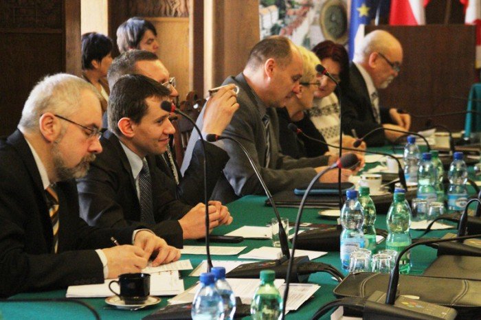 po-sesji-studium-do-wymiany-plany-przestrzenne-do-poprawy-foto-50878