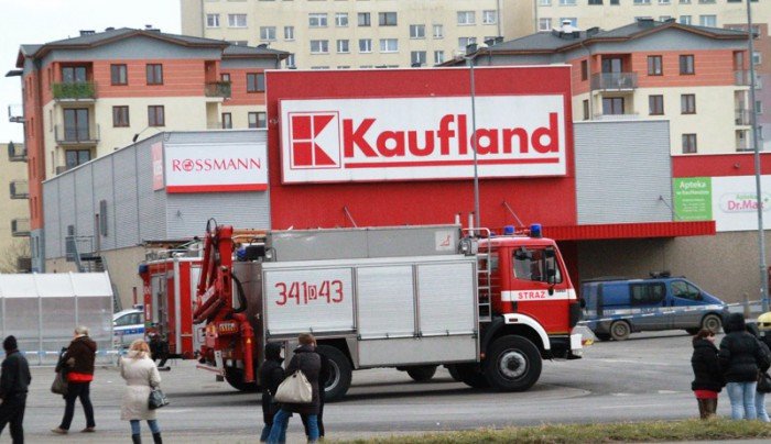w-jeleniogorskim-kauflandzie-bomby-nie-byo-aktualizacja-foto-50880