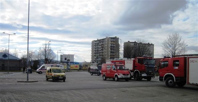 w-jeleniogorskim-kauflandzie-bomby-nie-byo-aktualizacja-foto-50880