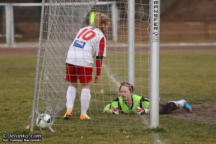 lekcja-futbolu-dla-orliczek-foto-50895