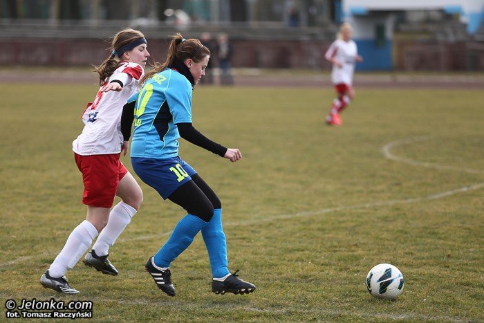 lekcja-futbolu-dla-orliczek-foto-50895