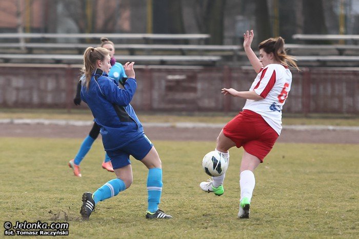 lekcja-futbolu-dla-orliczek-foto-50895