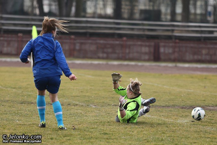 lekcja-futbolu-dla-orliczek-foto-50895