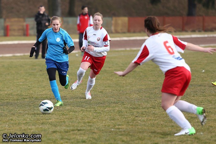 lekcja-futbolu-dla-orliczek-foto-50895