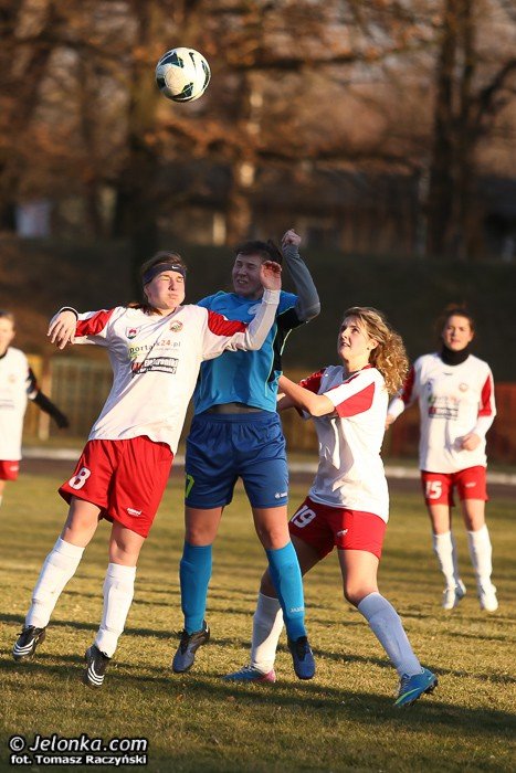 lekcja-futbolu-dla-orliczek-foto-50895