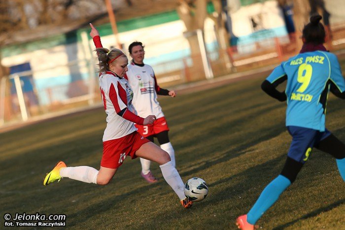 lekcja-futbolu-dla-orliczek-foto-50895