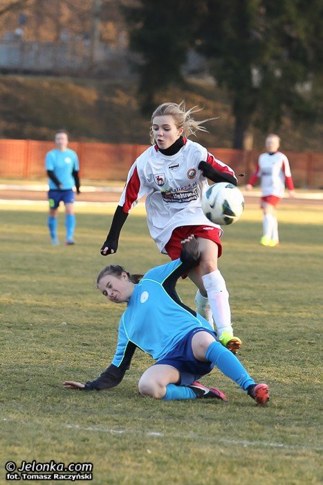 lekcja-futbolu-dla-orliczek-foto-50895