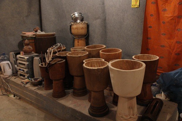 wyczarowuje-afrykanskie-bebny-foto-50903