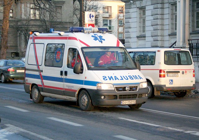 GPS-y mają pomóc nie tylko ewentualnym pacjentom, ale przede wszystkim kierowcom pogotowia, którzy dzięki nim bez błądzenia dojadą na interwencję.