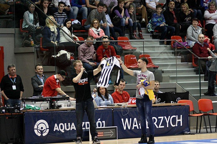 koszykarze-charytatywnie-dla-bartka-foto-50962