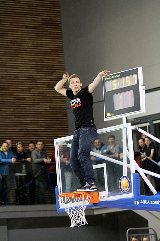 koszykarze-charytatywnie-dla-bartka-foto-50962