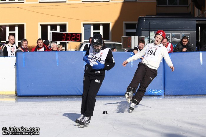 litwini-nadal-na-czele-gonia-ich-czesi-foto-50977