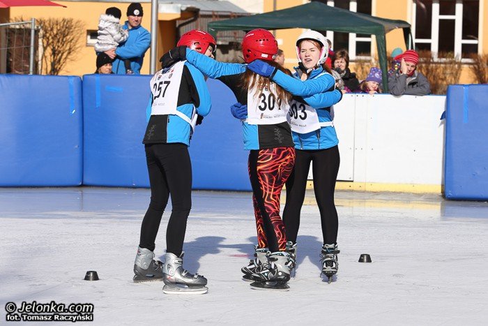 litwini-nadal-na-czele-gonia-ich-czesi-foto-50977