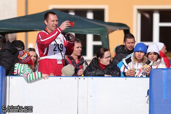 litwini-nadal-na-czele-gonia-ich-czesi-foto-50977