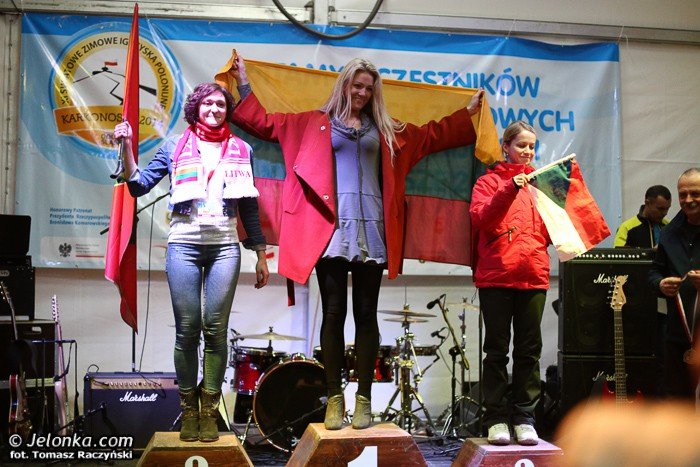 litwini-nadal-na-czele-gonia-ich-czesi-foto-50977