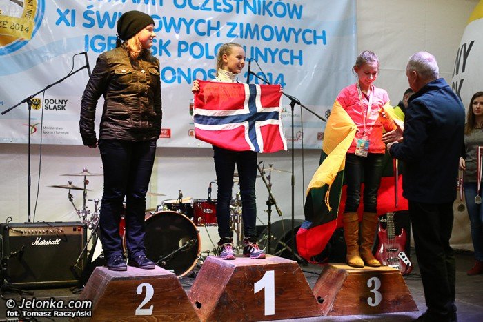 litwini-nadal-na-czele-gonia-ich-czesi-foto-50977
