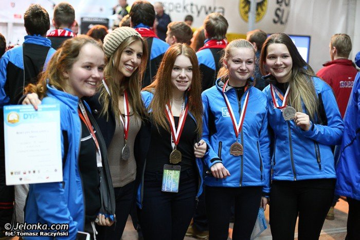 litwini-nadal-na-czele-gonia-ich-czesi-foto-50977