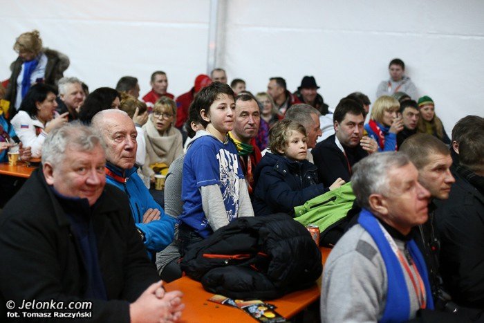 litwini-nadal-na-czele-gonia-ich-czesi-foto-50977