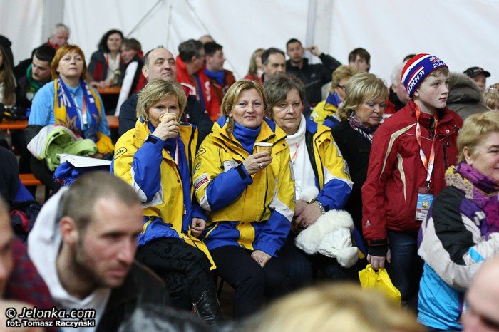 litwini-nadal-na-czele-gonia-ich-czesi-foto-50977