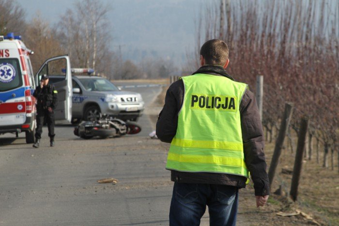 smiertelny-wypadek-motocyklisty-w-sciegnach-foto-50996