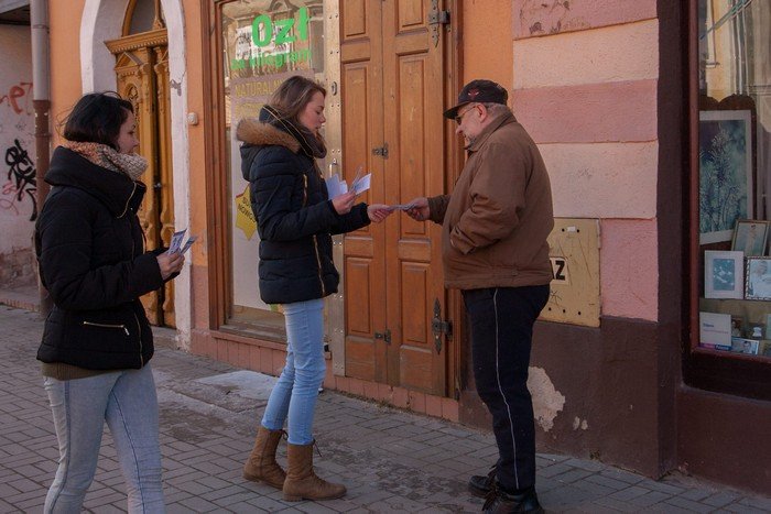 licealisci-z-kowar-maja-haka-na-raka-foto-51023