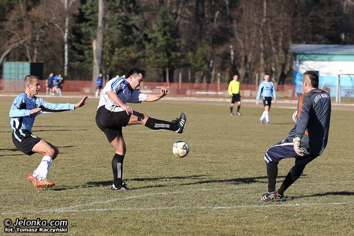 karkonosze-pewnie-pokonuja-olimpie-foto-51043