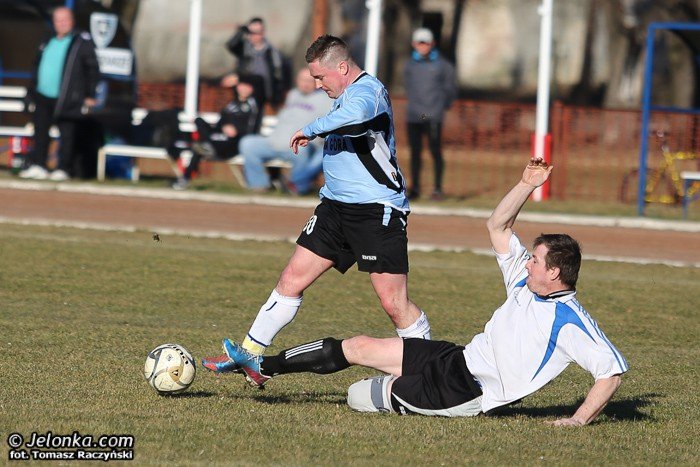 karkonosze-pewnie-pokonuja-olimpie-foto-51043