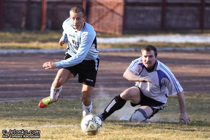 karkonosze-pewnie-pokonuja-olimpie-foto-51043