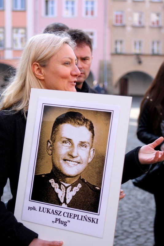 po-marszu-w-hodzie-zonierzom-wykletym-foto-51058
