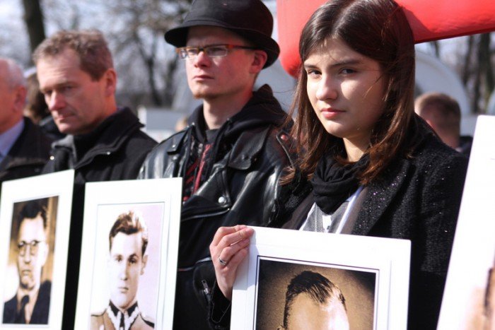 po-marszu-w-hodzie-zonierzom-wykletym-foto-51058