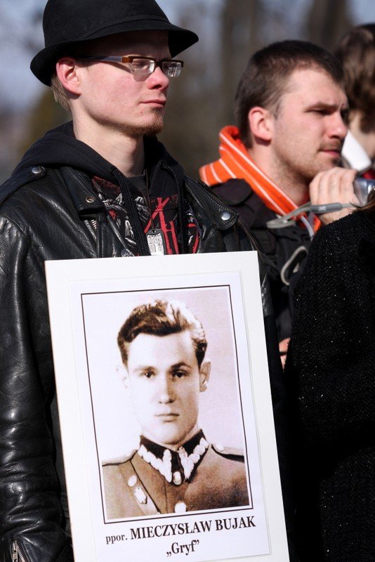 po-marszu-w-hodzie-zonierzom-wykletym-foto-51058
