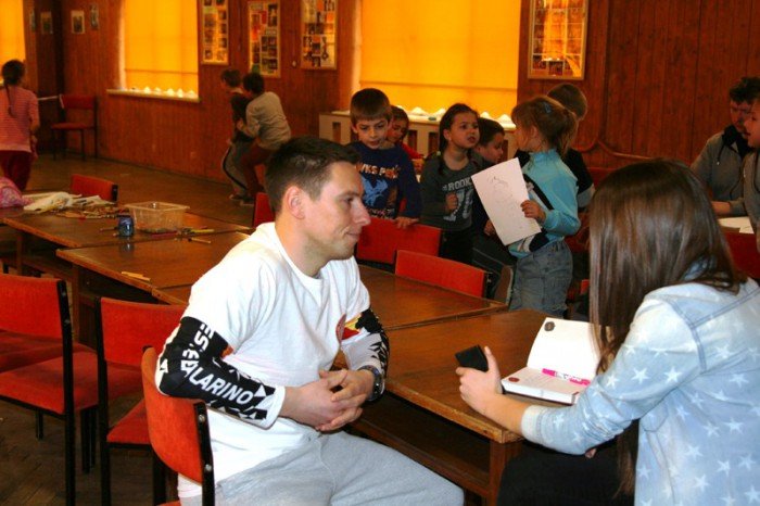 trening-i-zabawa-na-magicznych-zajeciach-w-mdk-foto-51070