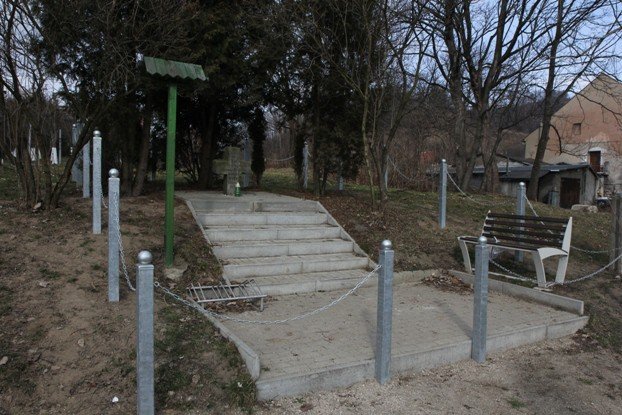 tajemniczy-krzyz-kozacki-w-jezowie-sudeckim-foto-51072