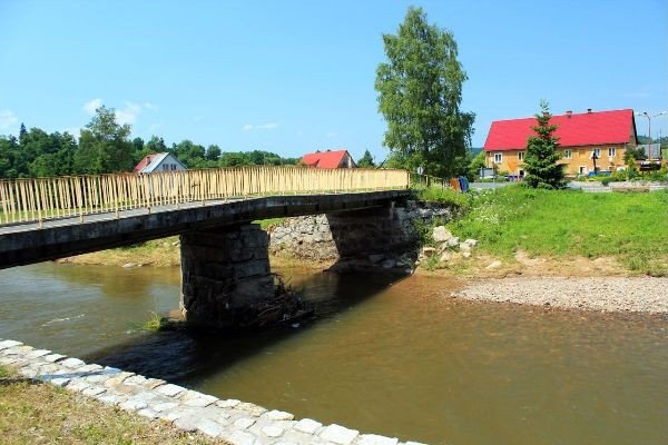 po-miliona-na-remont-drogi-i-mostu-w-mysakowicach-51093