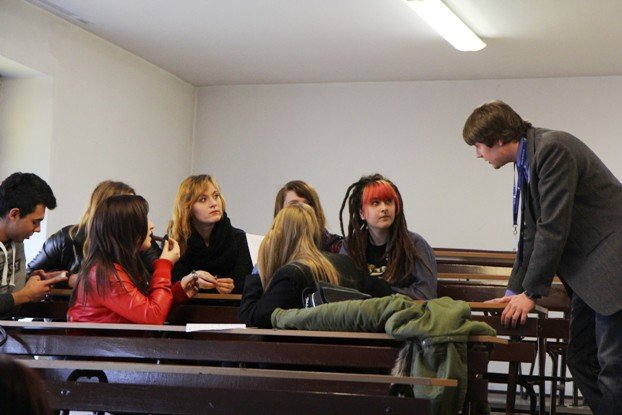przyszli-studenci-zwiedzili-nasz-uniwersytet-ekonomiczny-foto-51148