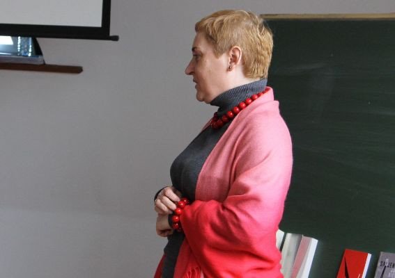 pisarz-pochodzacy-z-cieplic-spotka-sie-z-uczniami-ii-lo-foto-51149