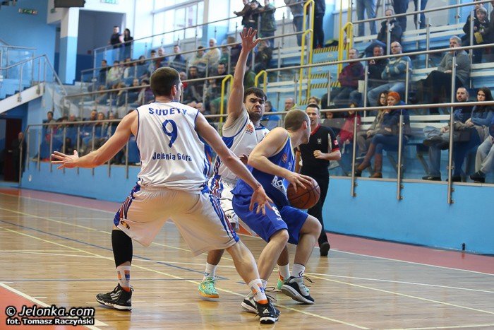 dopenili-formalnosci-o-pofina-z-azs-awf-katowice-foto-51154