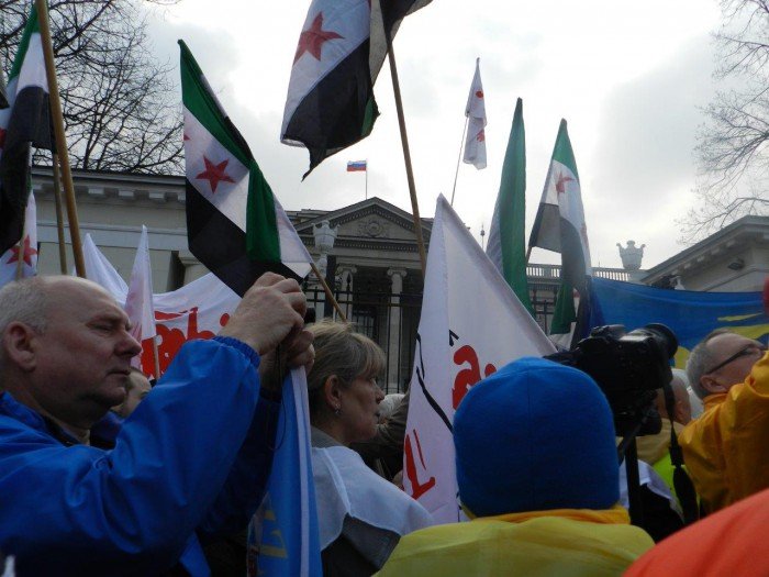 po-manifestacji-pod-ambasada-rosyjska-w-warszawie-foto-51209