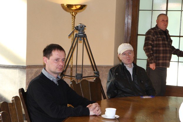 klucze-do-mieszkan-w-nowym-budynku-komunalnym-foto-51268