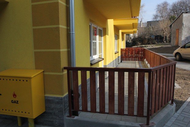 klucze-do-mieszkan-w-nowym-budynku-komunalnym-foto-51268
