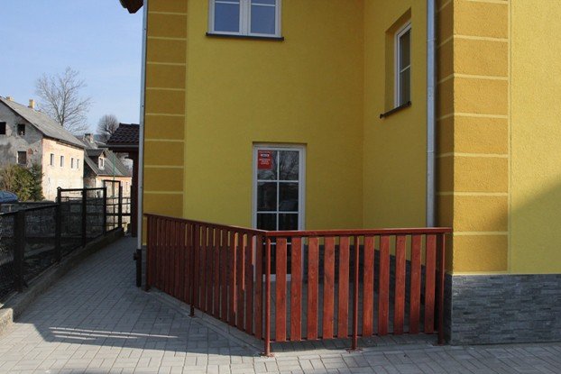 klucze-do-mieszkan-w-nowym-budynku-komunalnym-foto-51268