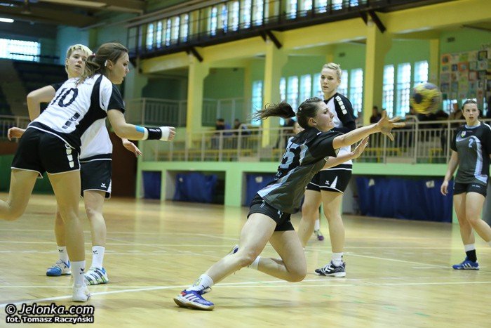 poznanianki-blizej-awansu-foto-51286