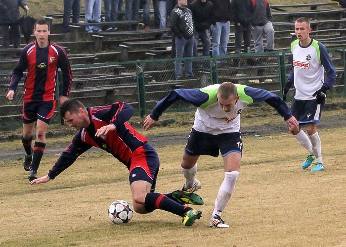awansuja-olimpia-bks-wokniarz-i-karkonosze-foto-51305